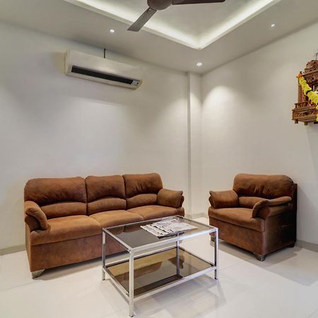 New Parimeet Residency Hotel นาวีมุมไบ ภายนอก รูปภาพ